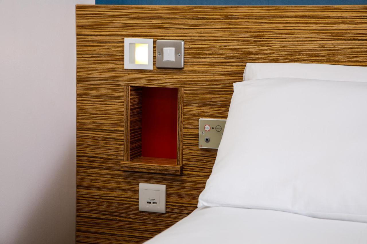 Ibis Budget Lancaster Centre Exteriör bild