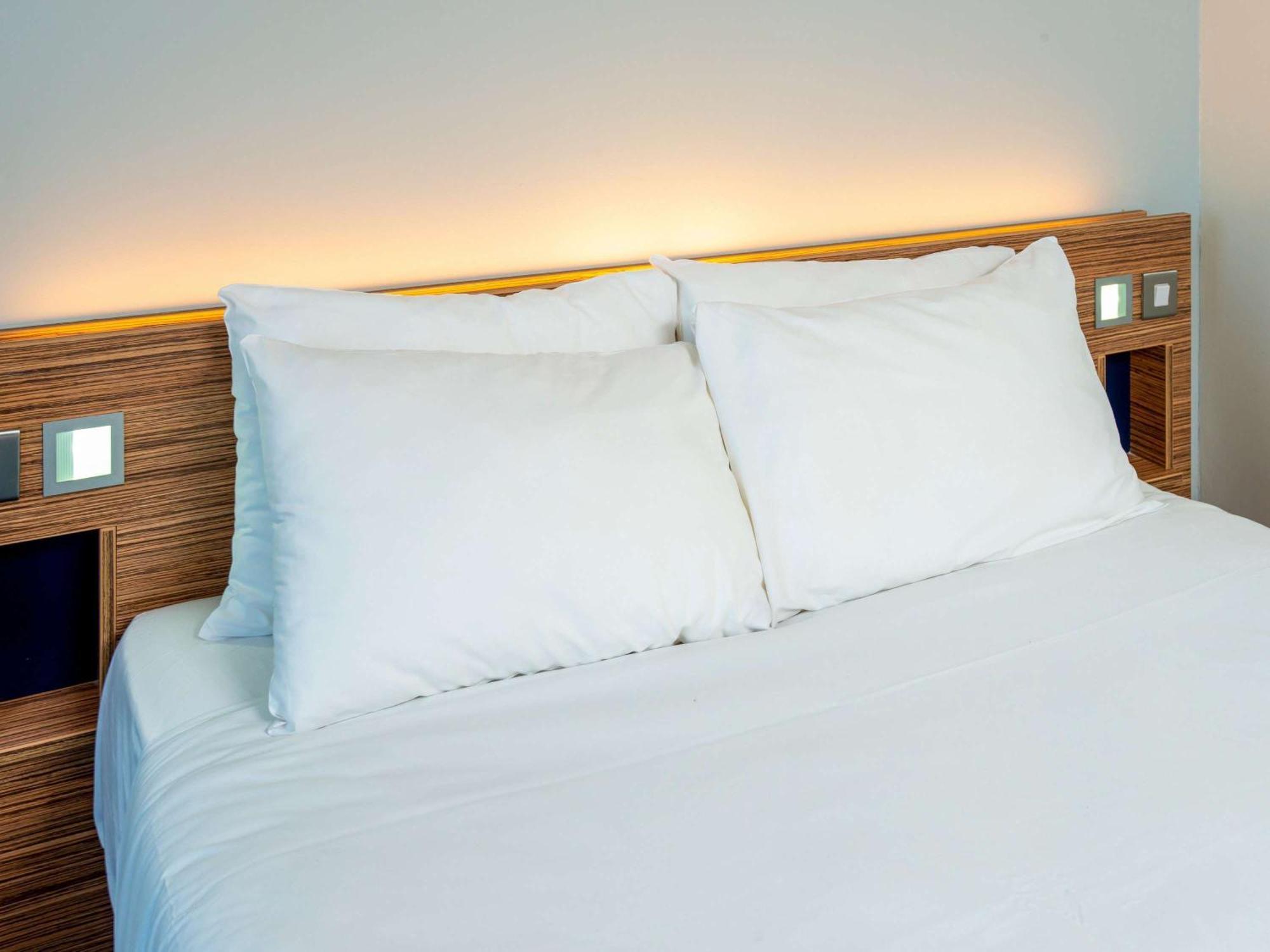 Ibis Budget Lancaster Centre Exteriör bild