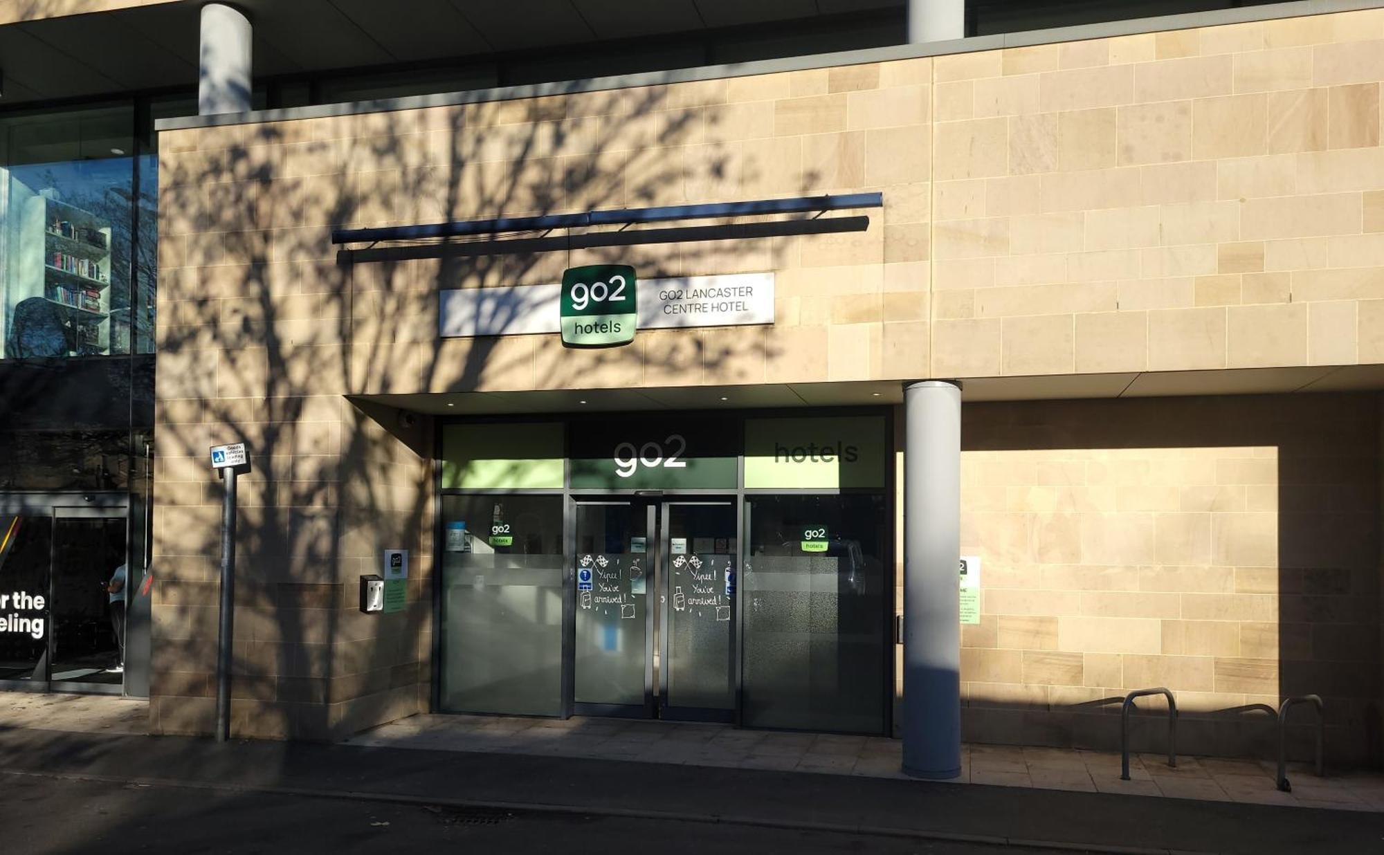 Ibis Budget Lancaster Centre Exteriör bild